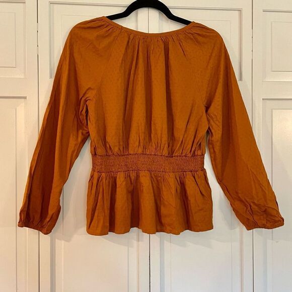 Universal threads NWT rusty orange smocked waist top small - Picture 8 of 11